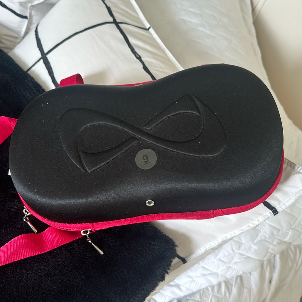 BRAND NEW Nfinity cheer shoes—vengeance